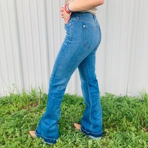 7 For All Mankind Ultra High Rise Dojo Trouser Jeans Size 31